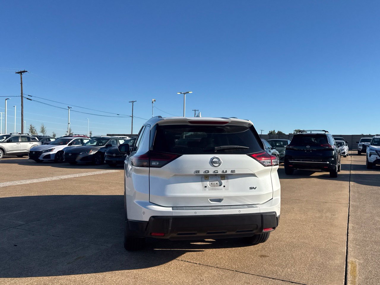 Certified 2024 Nissan Rogue SV w/ SV Premium Package FWD image 25
