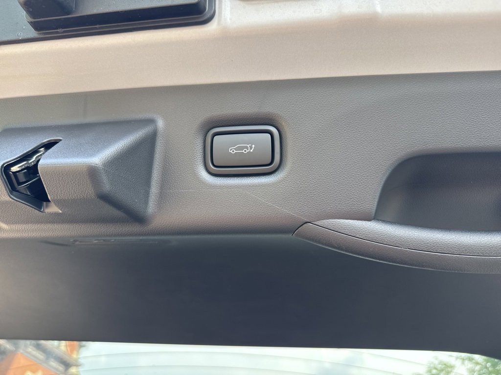 New 2025 Hyundai Ioniq 5 SEL image 16