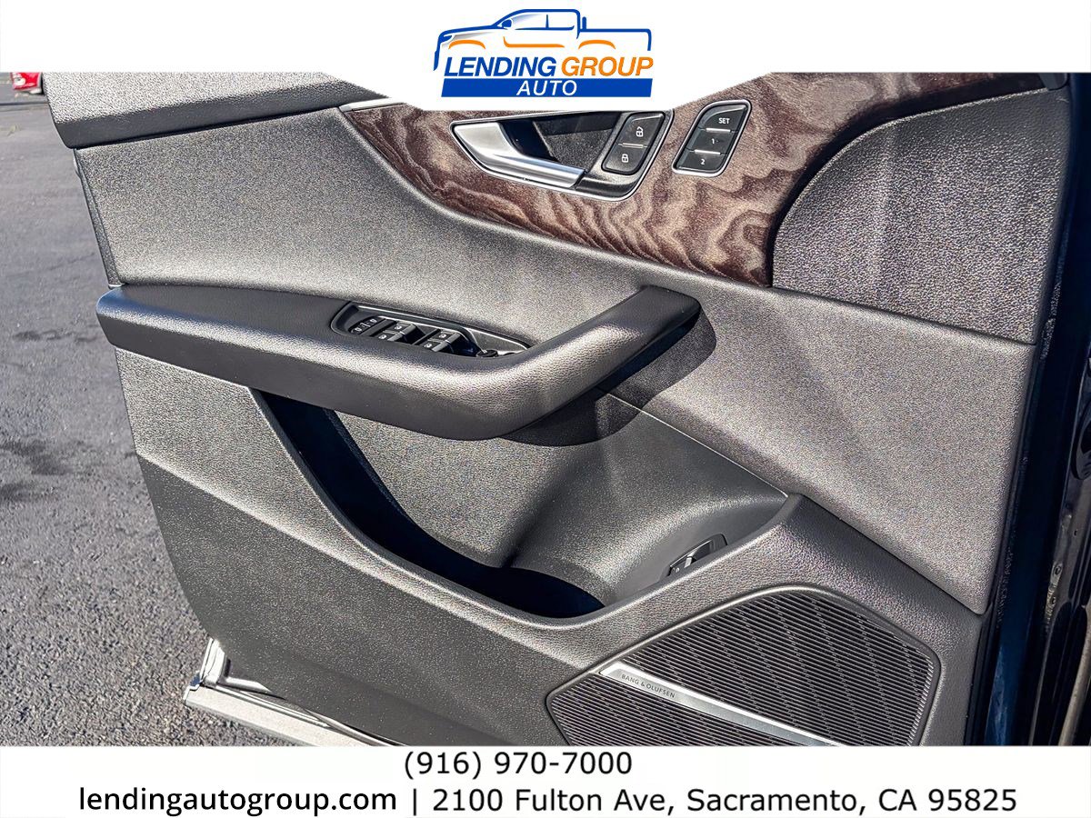 Used 2021 Audi Q8 Premium Plus w/ Premium Plus Package image 19