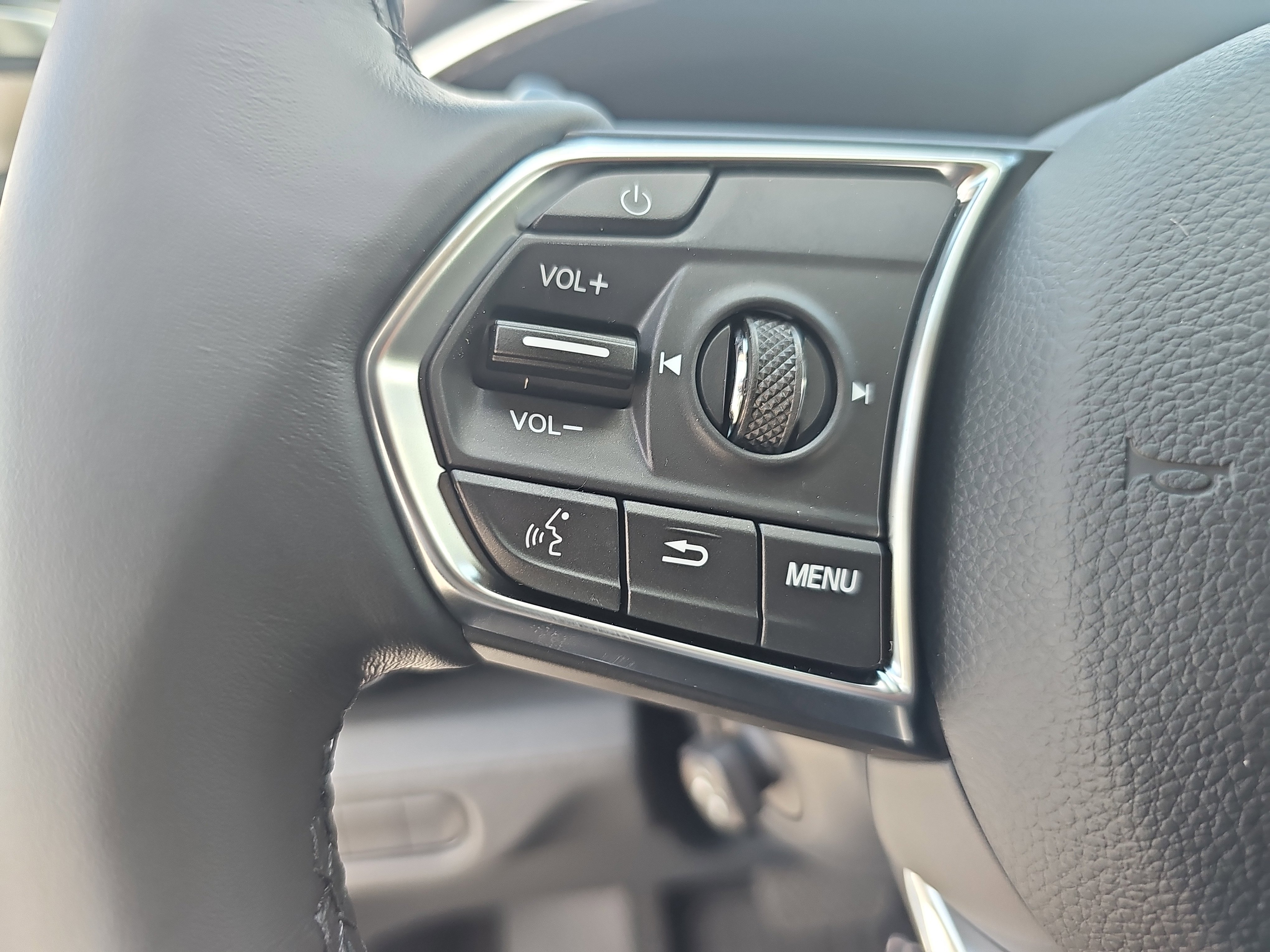 New 2026 Acura MDX FWD w/ Technology Package image 16