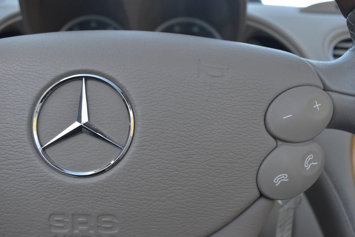 Used 2004 Mercedes-Benz SL 500 w/ Comfort Pkg image 33
