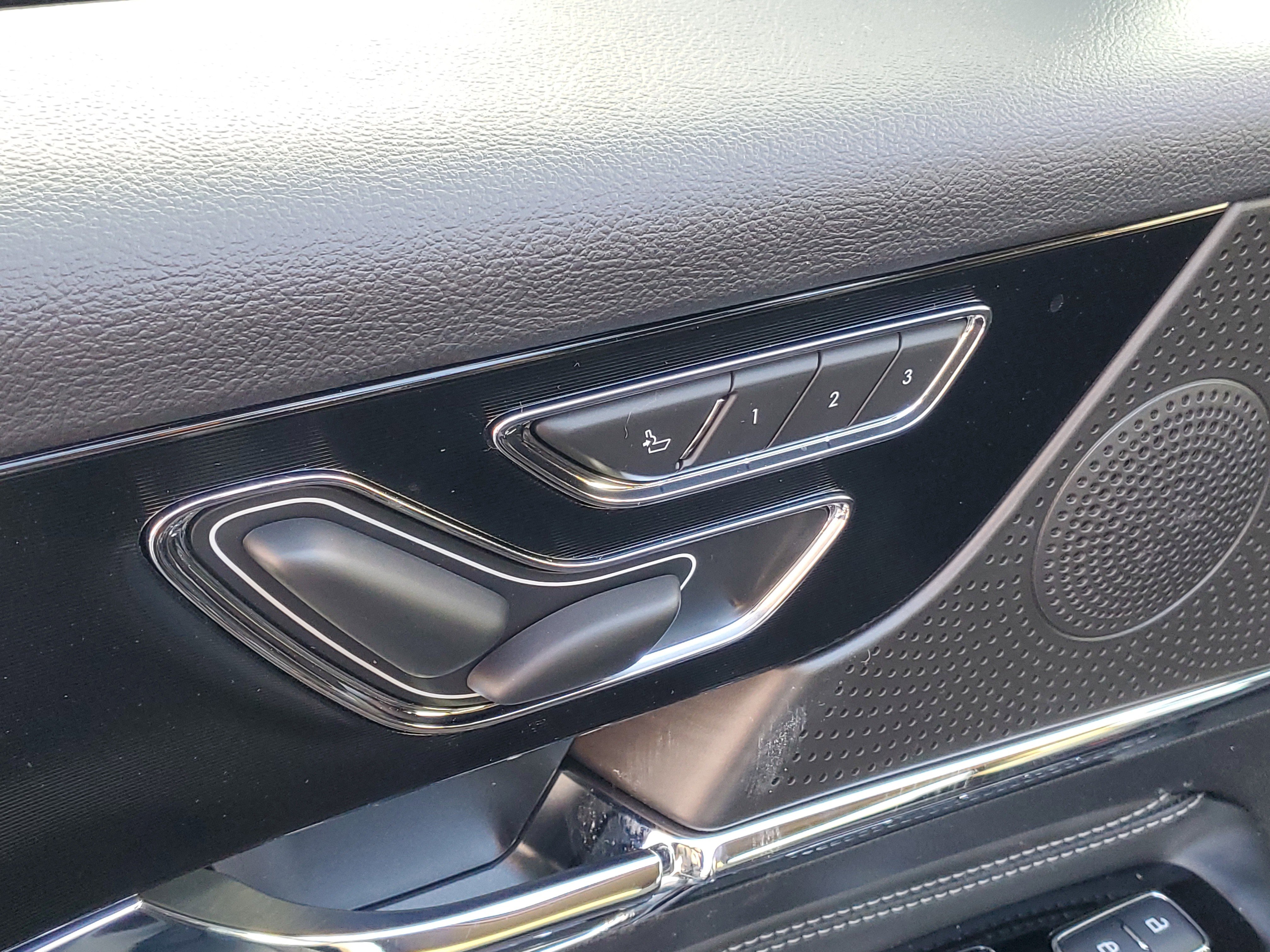 New 2026 Lincoln Corsair Premiere image 9