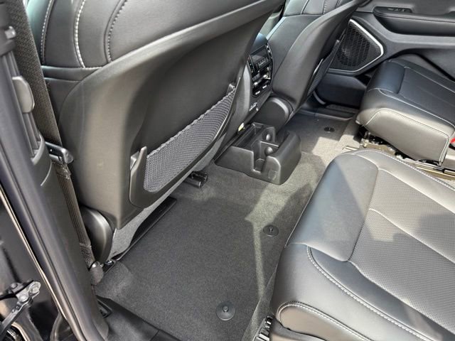 New 2025 Jeep Grand Cherokee L Limited image 27