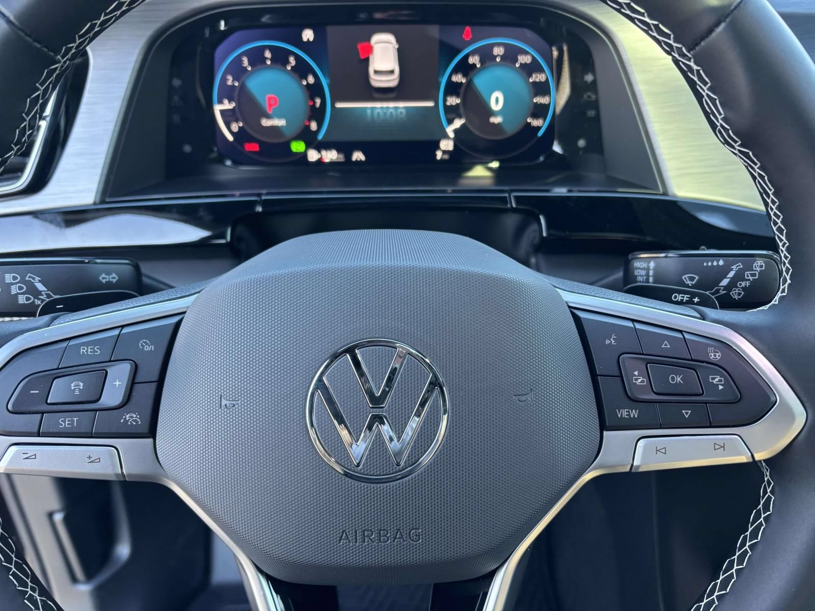 New 2026 Volkswagen Atlas Cross Sport SE FWD image 16