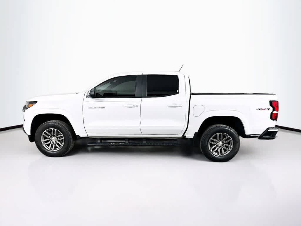Used 2023 Chevrolet Colorado LT w/ LT Convenience Package AWD/4WD image 3