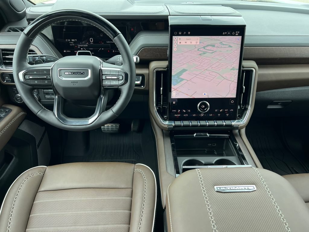 New 2026 GMC Yukon Denali Ultimate w/ LPO, Floor Liner Package AWD/4WD image 3