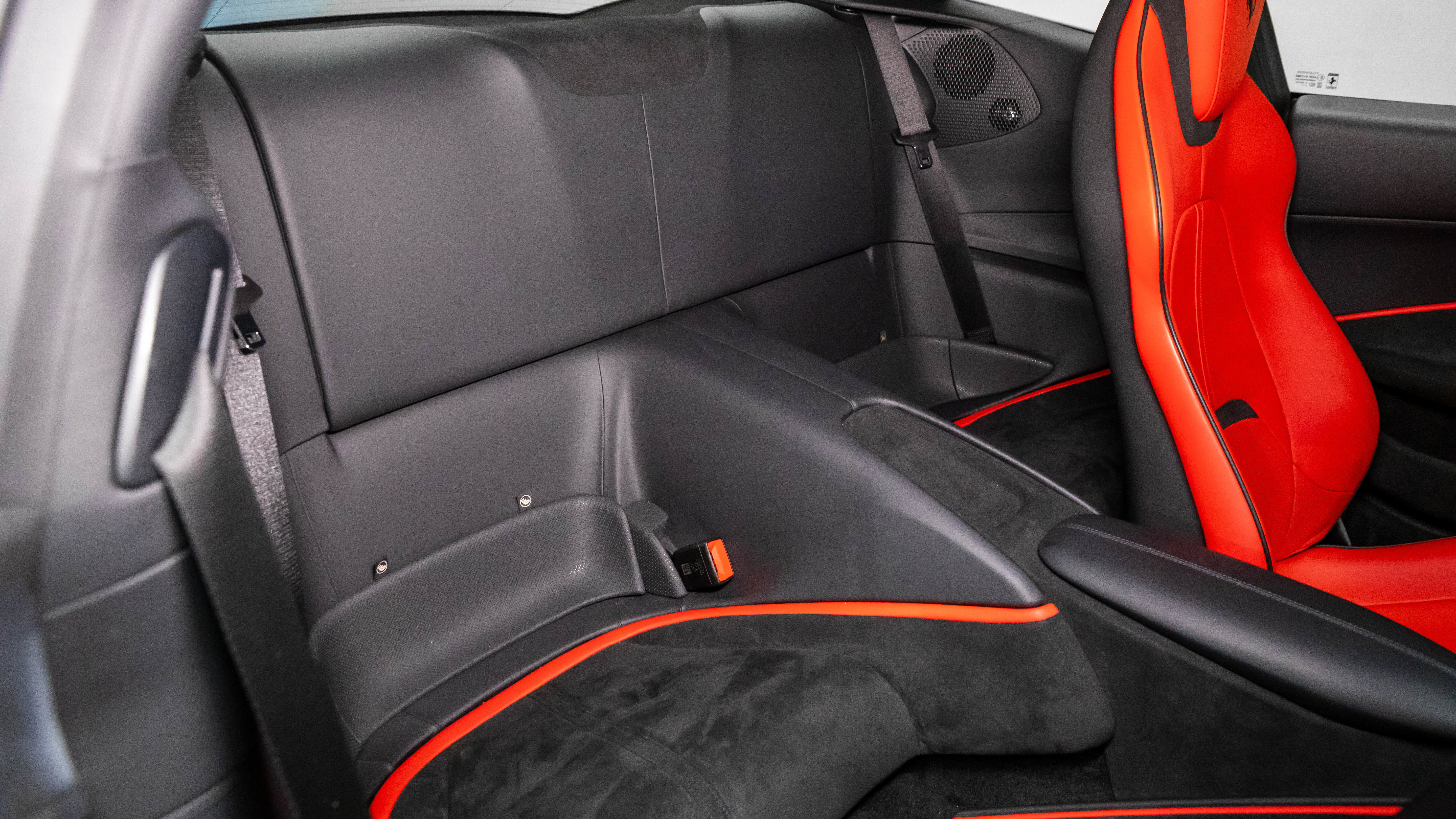Certified 2022 Ferrari Roma RWD image 17