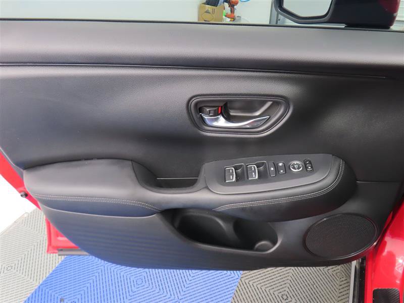 Used 2023 Honda HR-V EX-L image 15