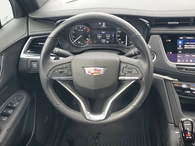 Certified 2024 Cadillac XT6 Luxury w/ LPO, Floor Liner Package AWD/4WD image 29