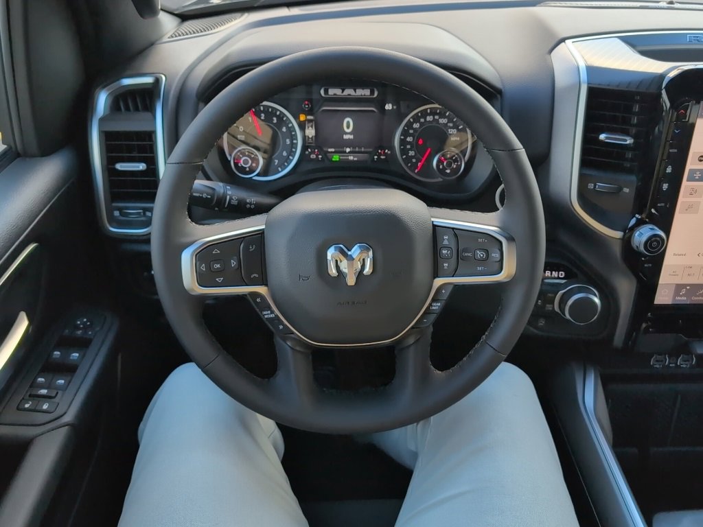 New 2026 RAM 1500 4x4 Crew Cab image 26