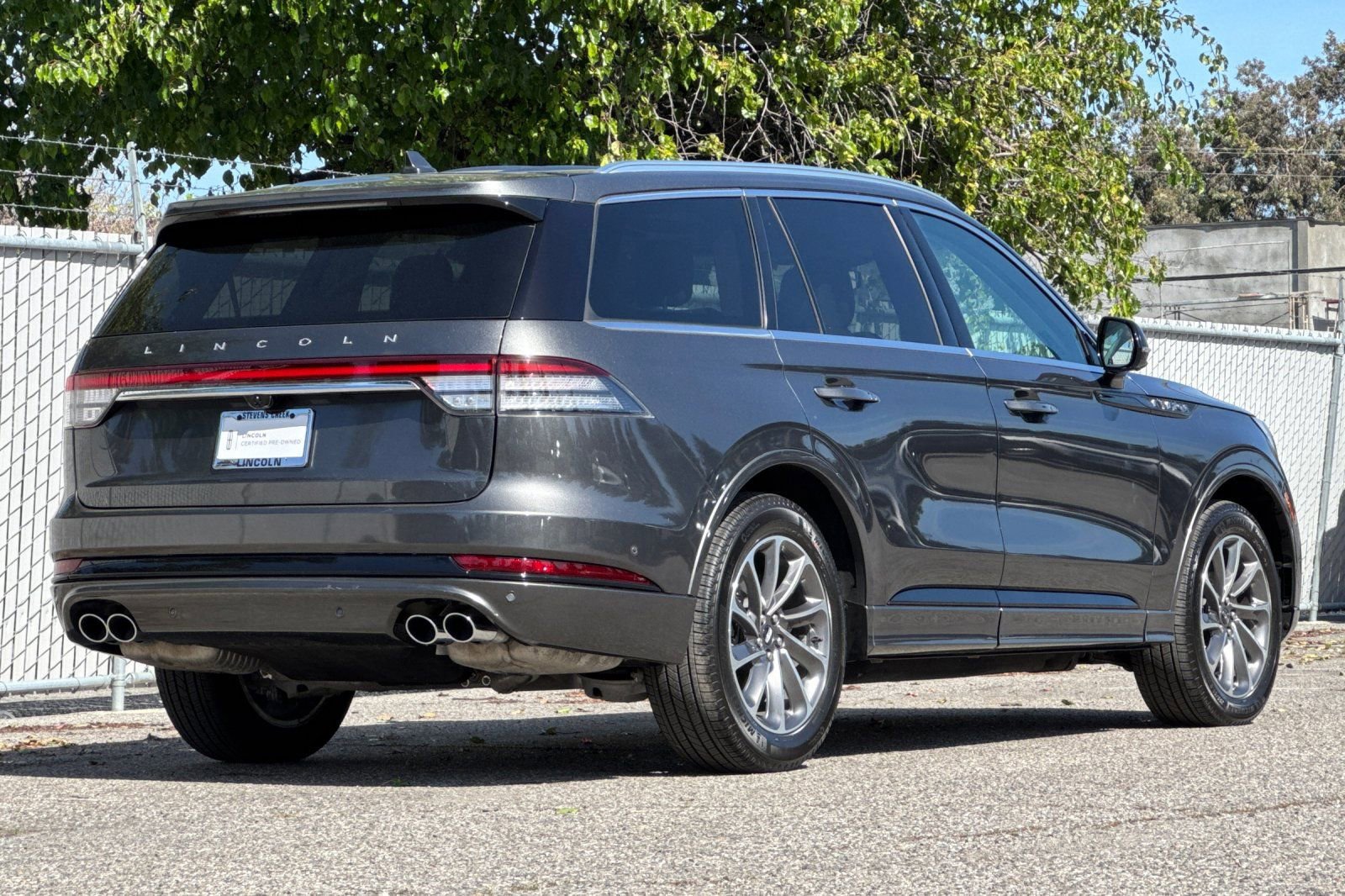 Certified 2020 Lincoln Aviator Grand Touring w/ Equipment Group 301A image 4