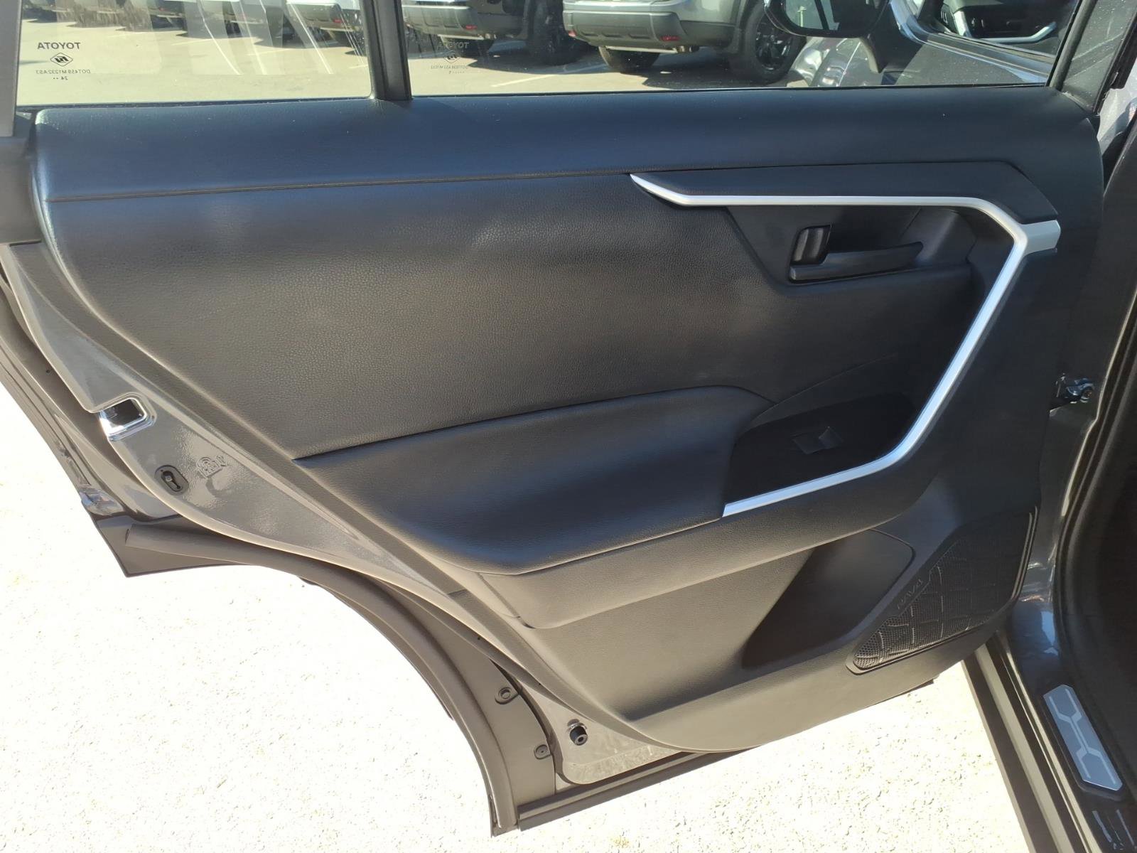 Used 2025 Toyota RAV4 LE image 12