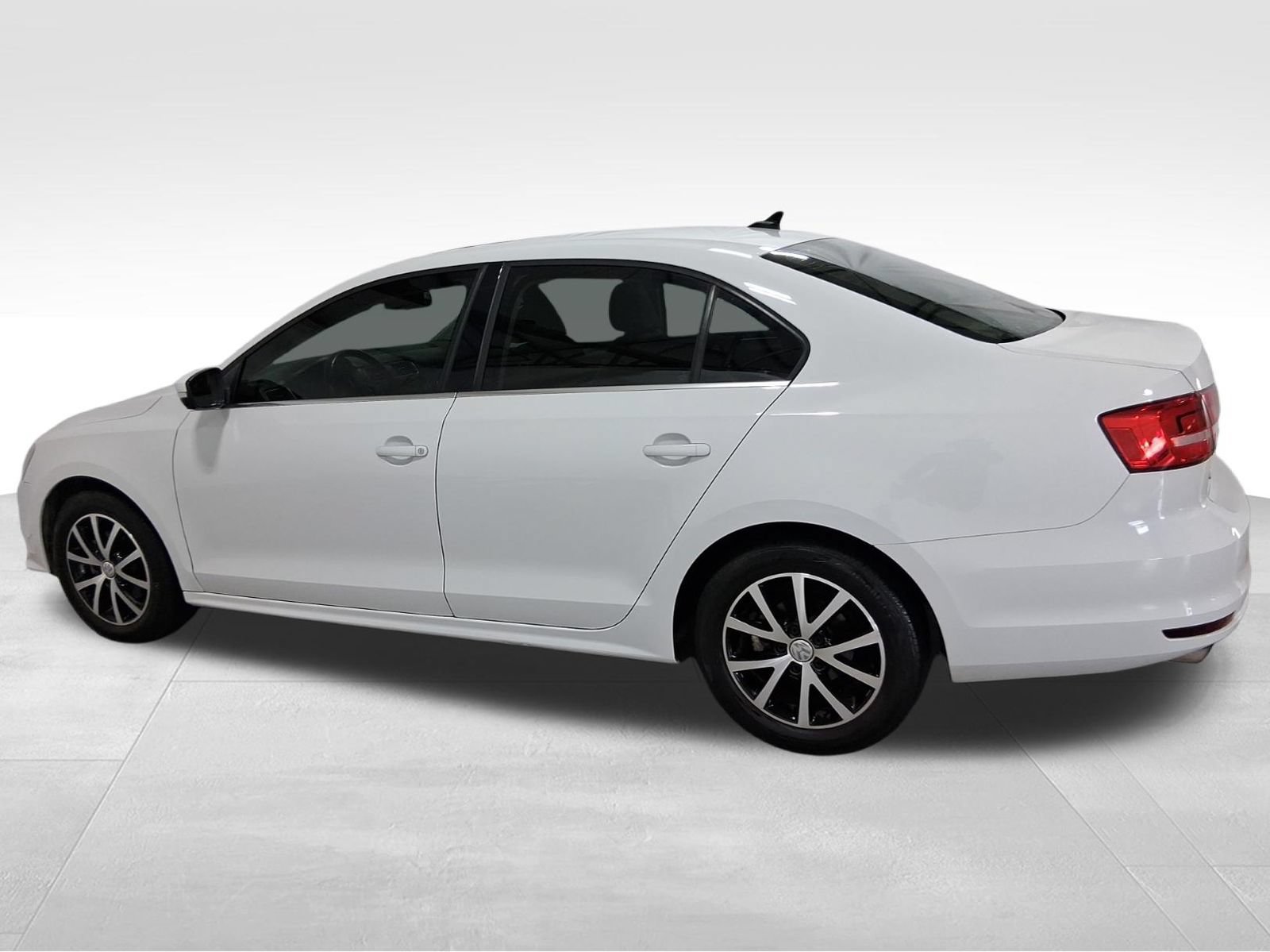 Used 2015 Volkswagen Jetta SE FWD image 7
