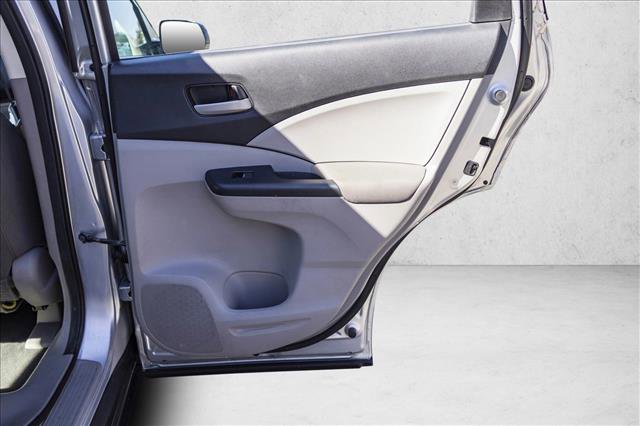 Used 2014 Honda CR-V LX image 26