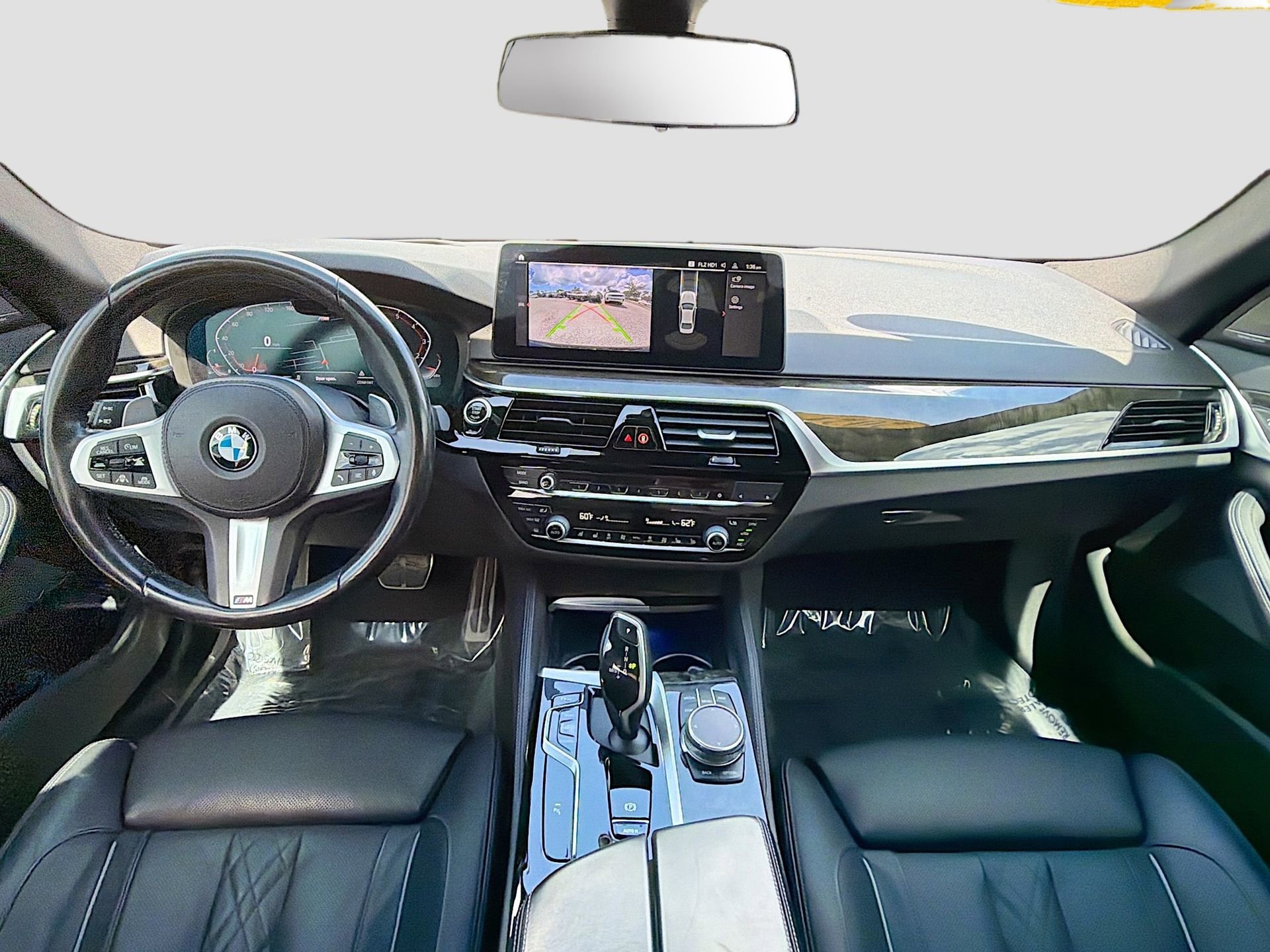 Used 2021 BMW 530i w/ M Sport Package image 18