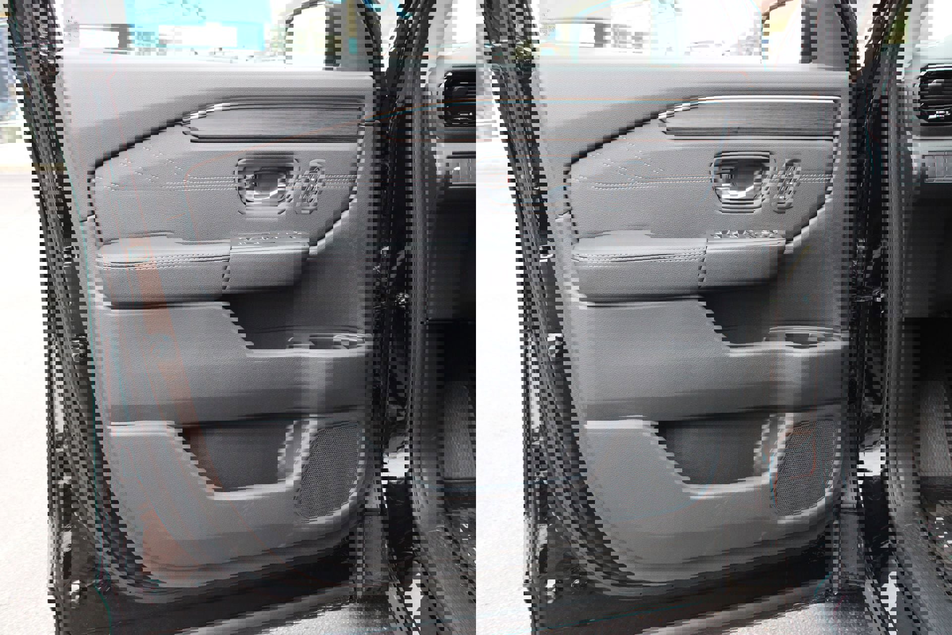 New 2026 Honda Pilot Touring image 14