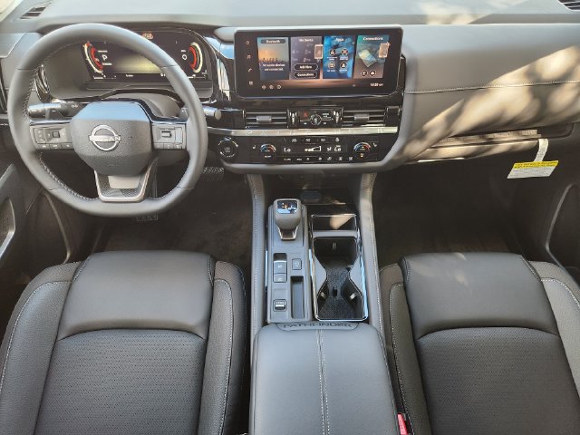 New 2026 Nissan Pathfinder SL w/ SL Premium Package FWD image 23