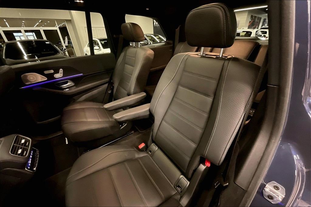 New 2025 Mercedes-Benz GLS 450 4MATIC image 10