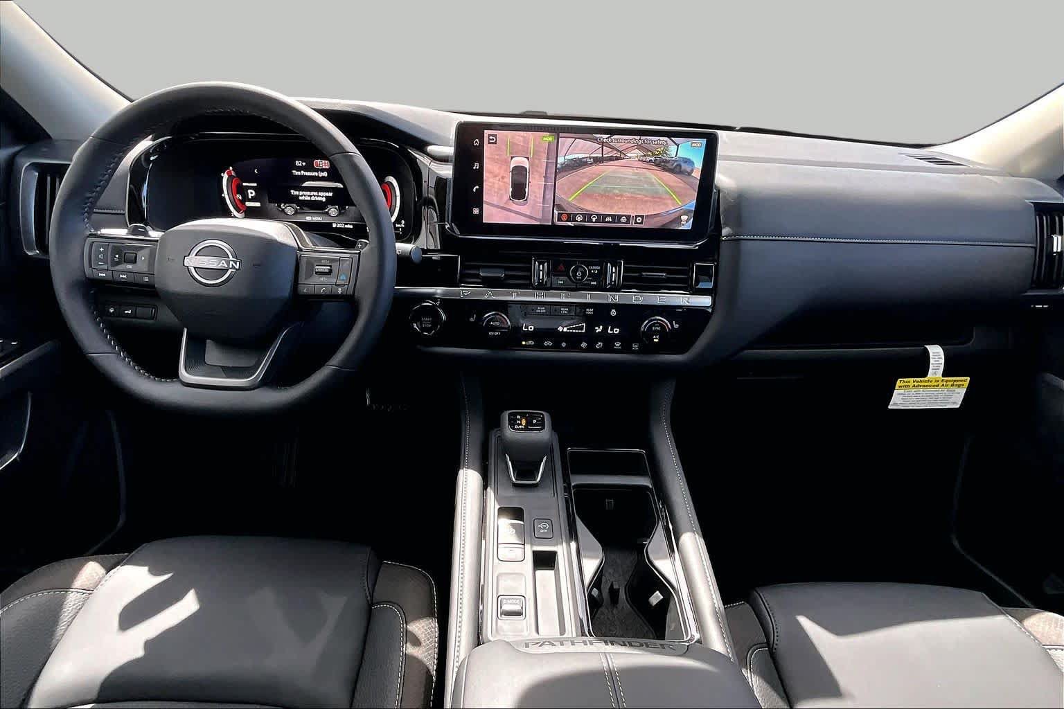 New 2026 Nissan Pathfinder SL FWD image 5