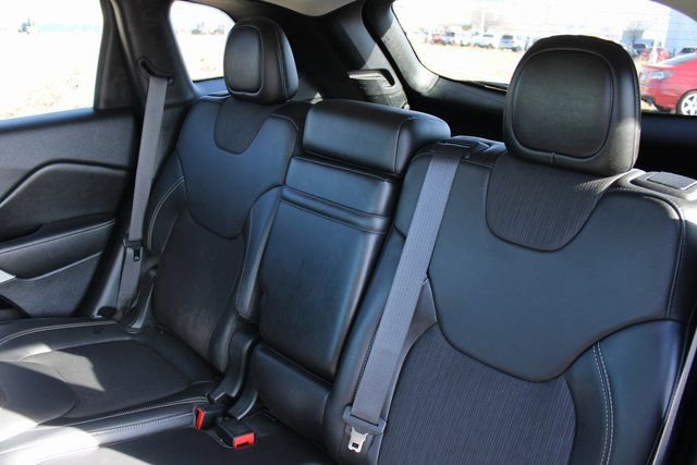 Used 2018 Jeep Cherokee Latitude Plus image 14