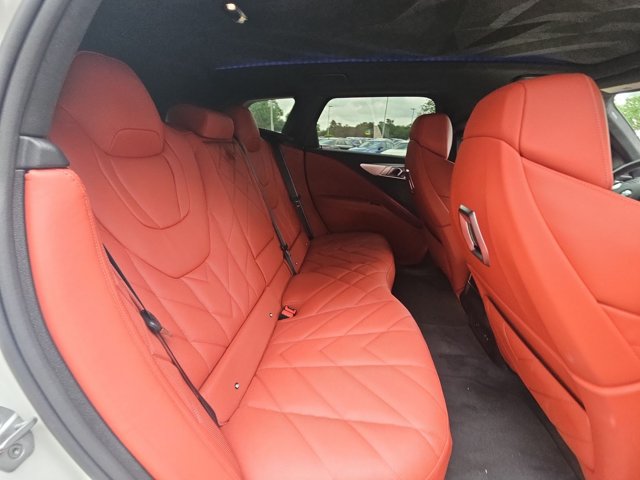 Used 2025 BMW XM w/ M Driver's Package AWD/4WD image 19