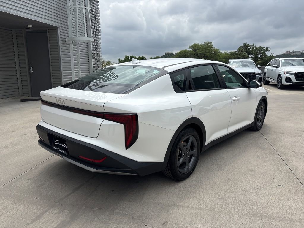 Used 2025 Kia K4 LXS image 6