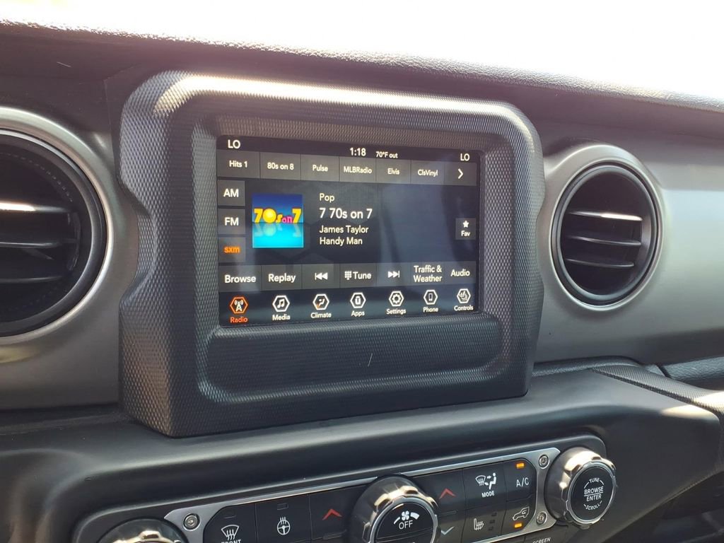 Used 2021 Jeep Gladiator Sport image 8