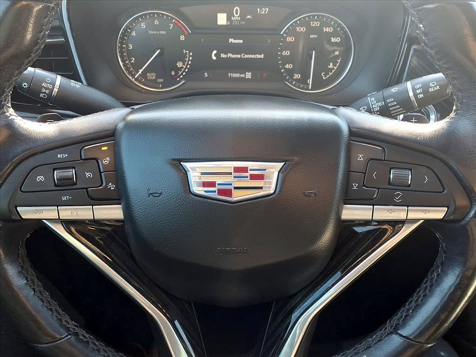 Certified 2021 Cadillac XT6 Premium Luxury image 11