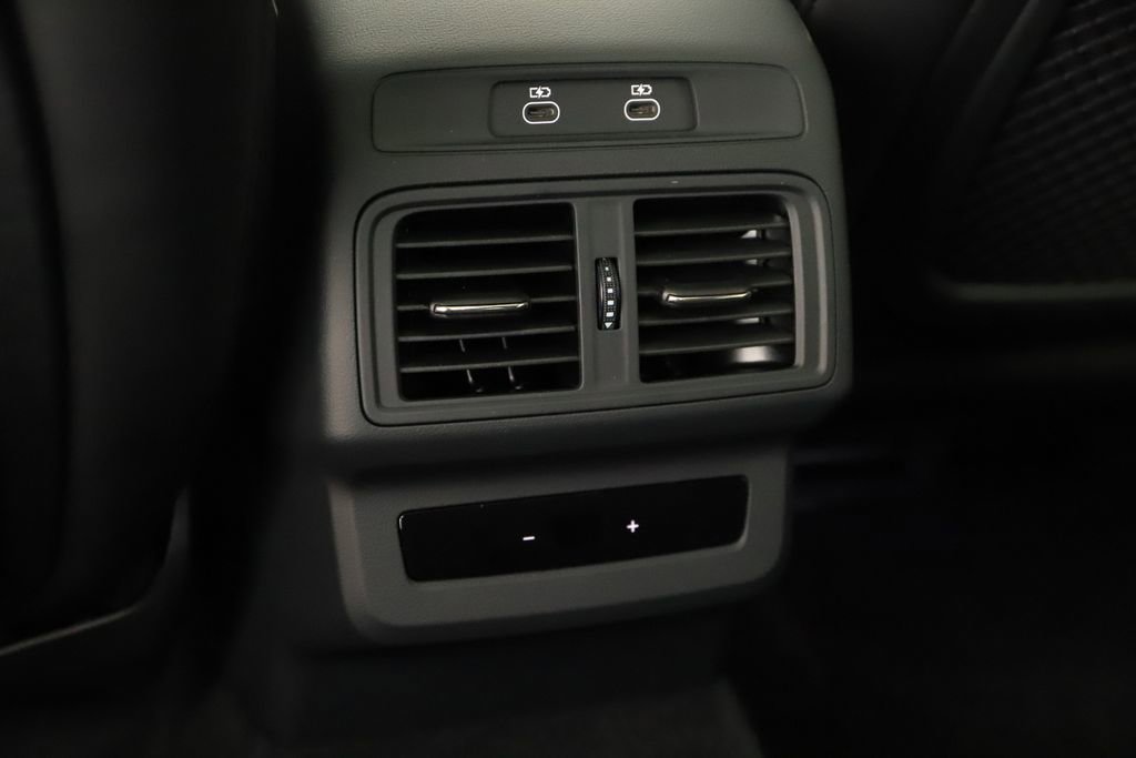 New 2026 Audi SQ5 Premium Plus image 20