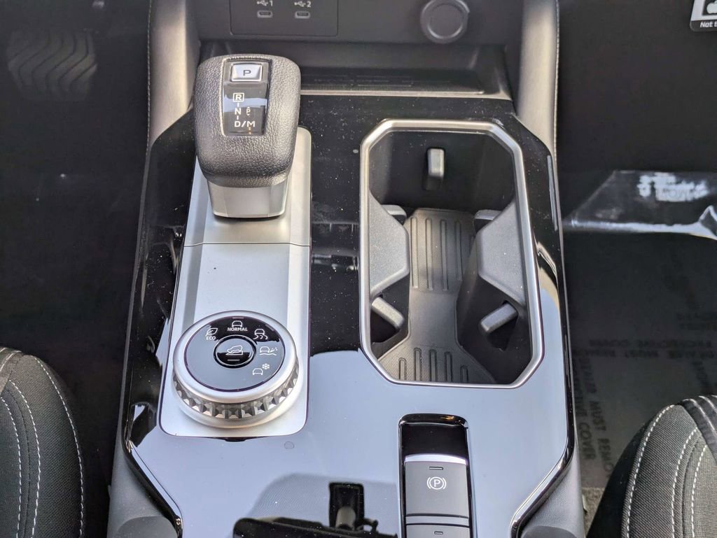New 2026 Mitsubishi Outlander ES FWD image 18