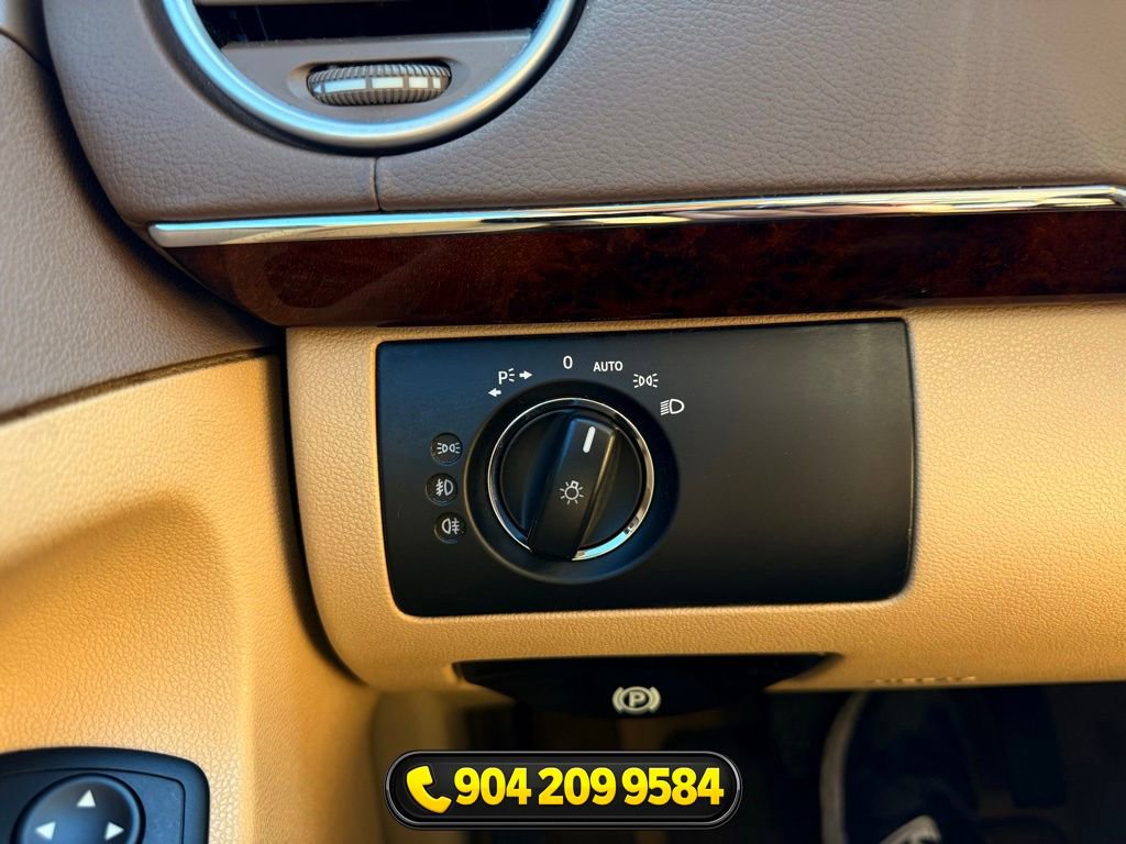 Used 2011 Mercedes-Benz GL 450 4MATIC image 15