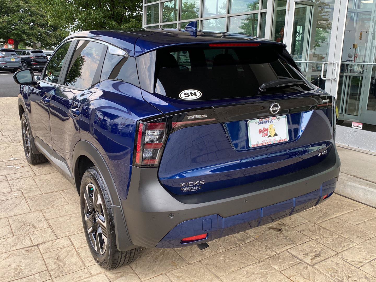 Certified 2025 Nissan Kicks SV AWD/4WD image 6
