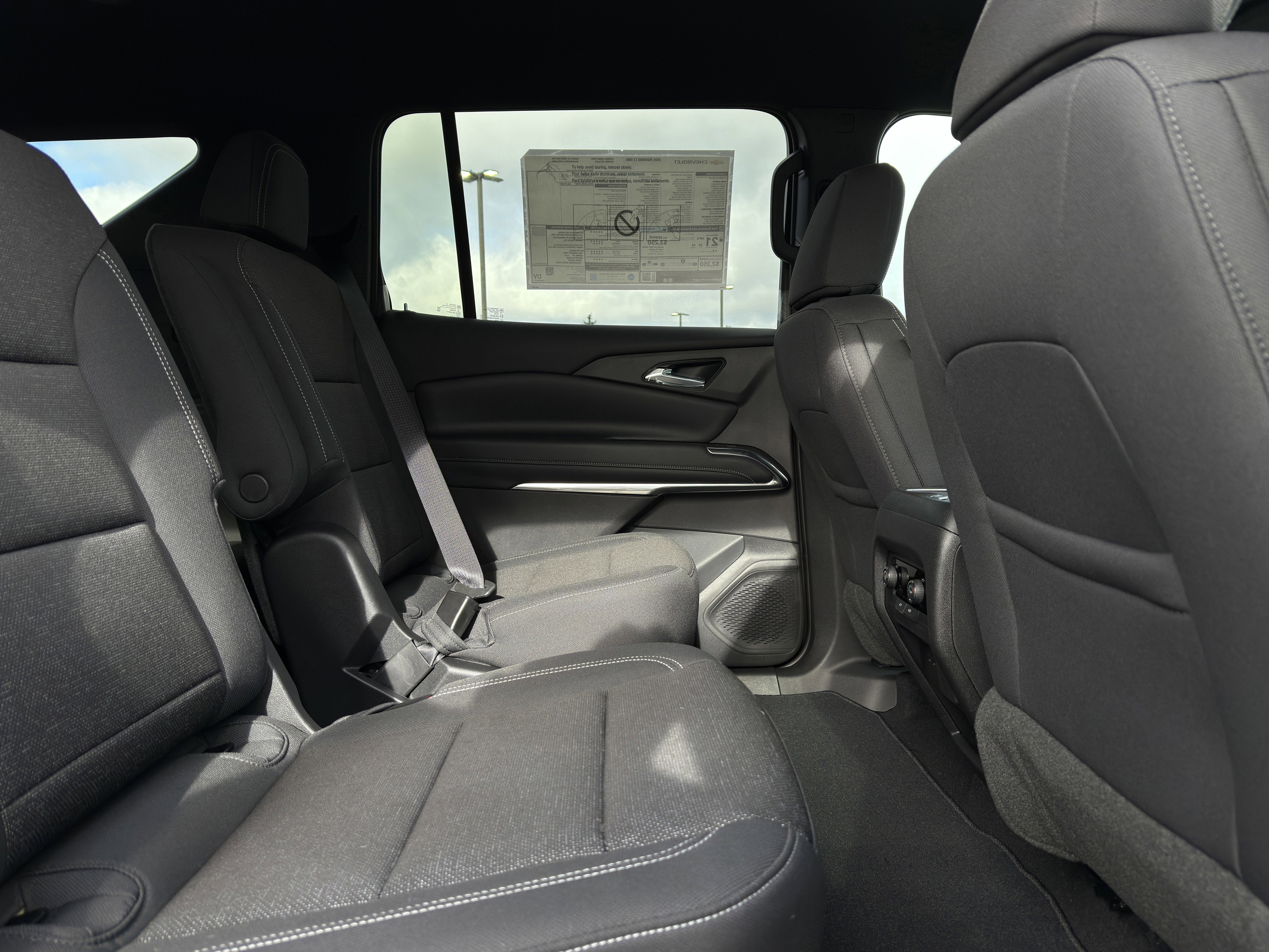 New 2026 Chevrolet Traverse LT w/ Driver Confidence Package AWD/4WD image 26