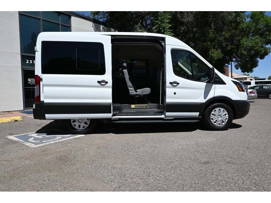 Used 2019 Ford Transit 150 XL image 17