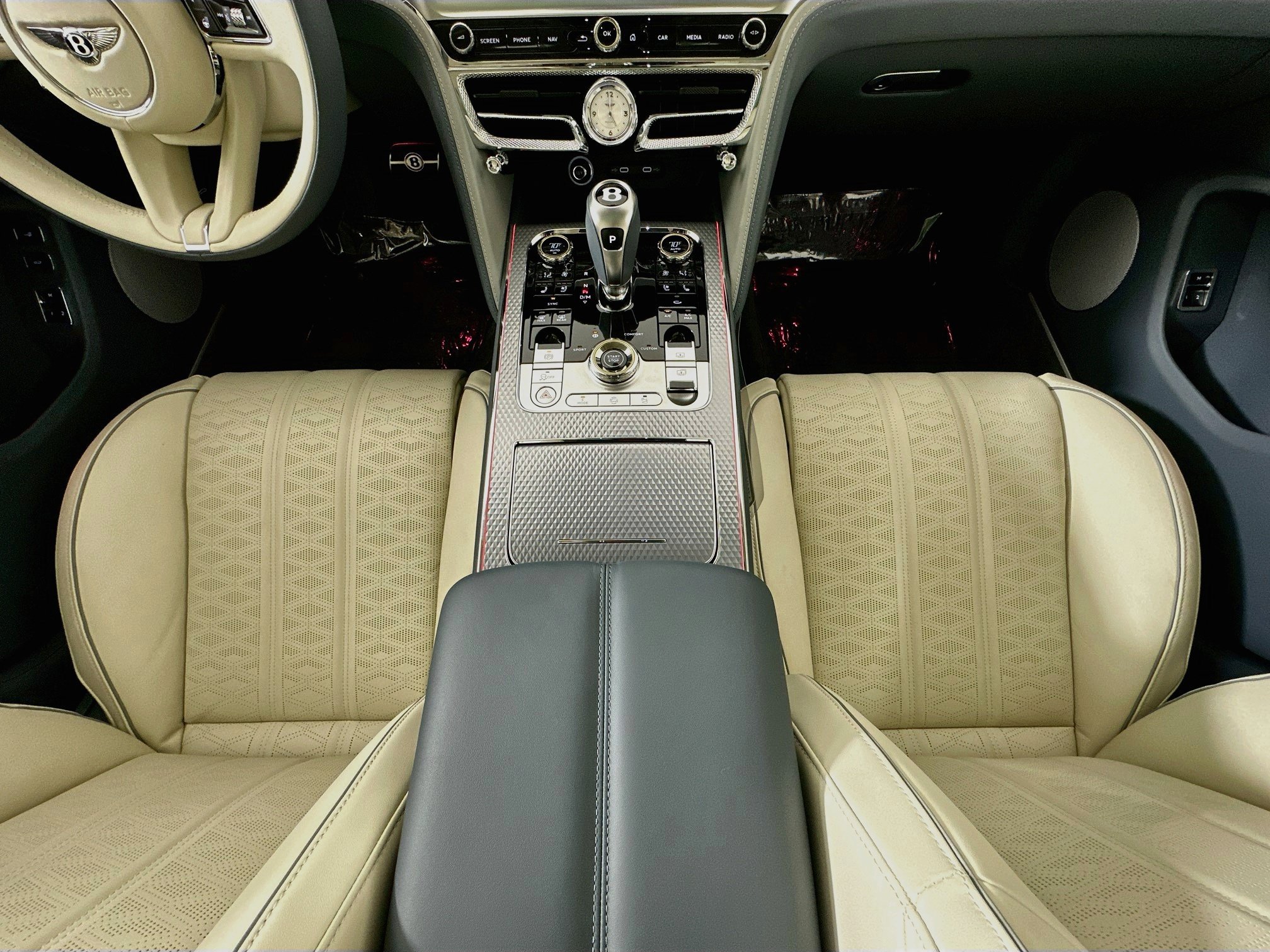New 2027 Bentley Flying Spur Speed AWD/4WD image 21
