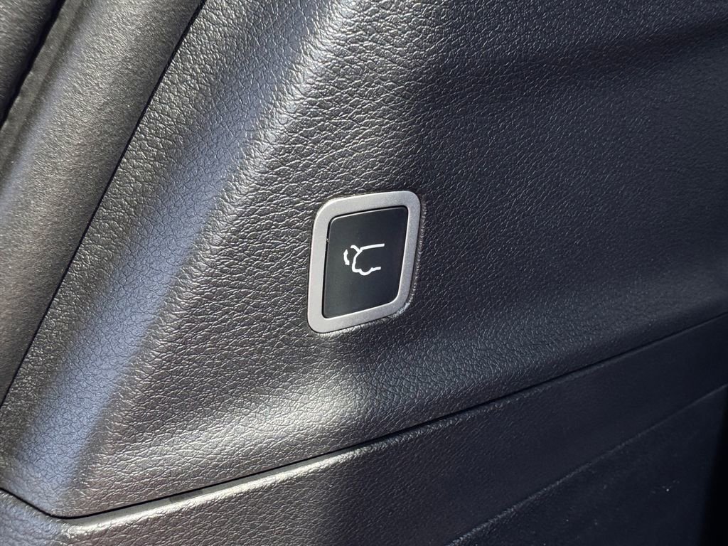 New 2026 Chrysler Pacifica Select image 15