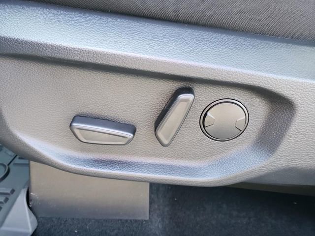 New 2025 Ford Ranger XLT w/ Equipment Group 301A High image 16