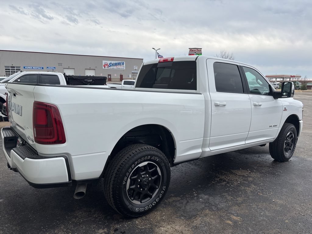 Used 2026 RAM 2500 Laramie AWD/4WD image 9