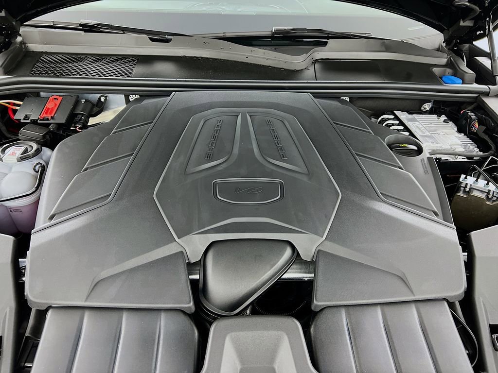 New 2026 Porsche Cayenne image 32