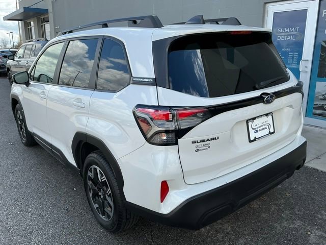 Certified 2025 Subaru Forester Premium image 2