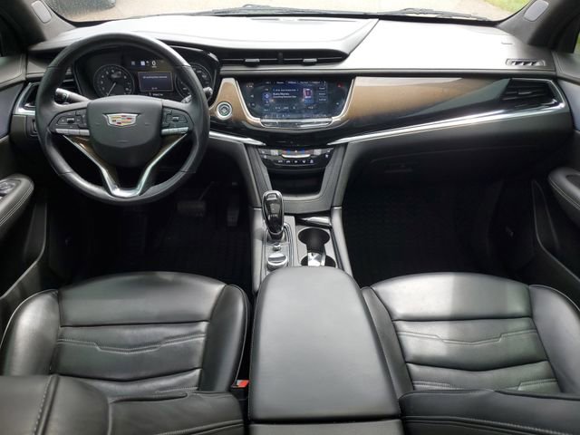 Used 2020 Cadillac XT6 Premium Luxury w/ Platinum Package AWD/4WD image 29