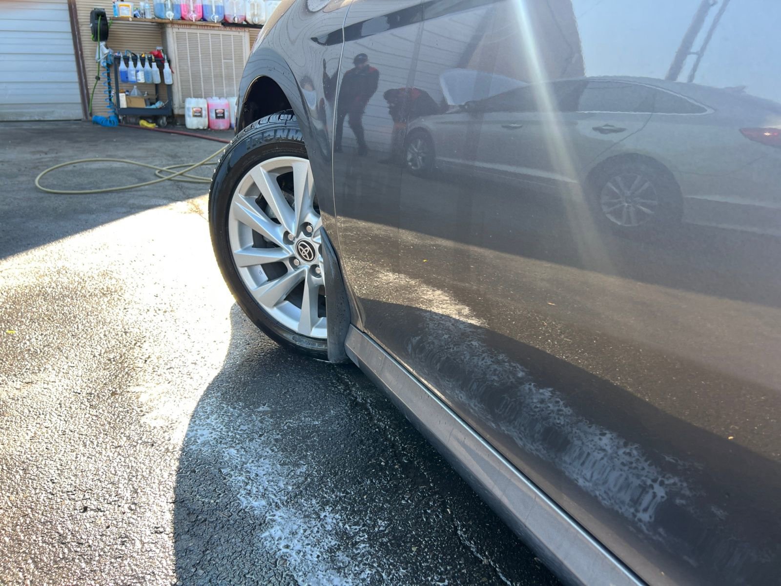 Used 2023 Toyota Camry LE image 29