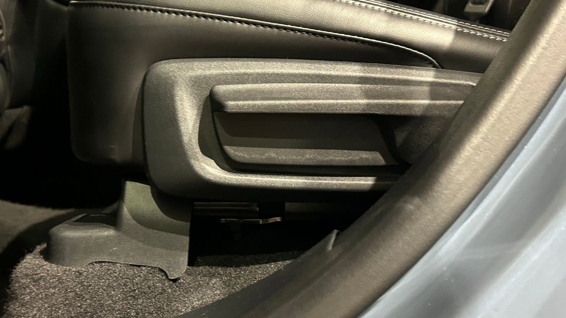 Used 2024 Ford Escape SE FWD image 44