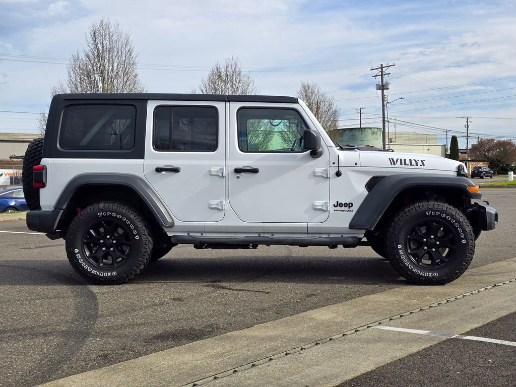 Used 2020 Jeep Wrangler Unlimited Willys image 6