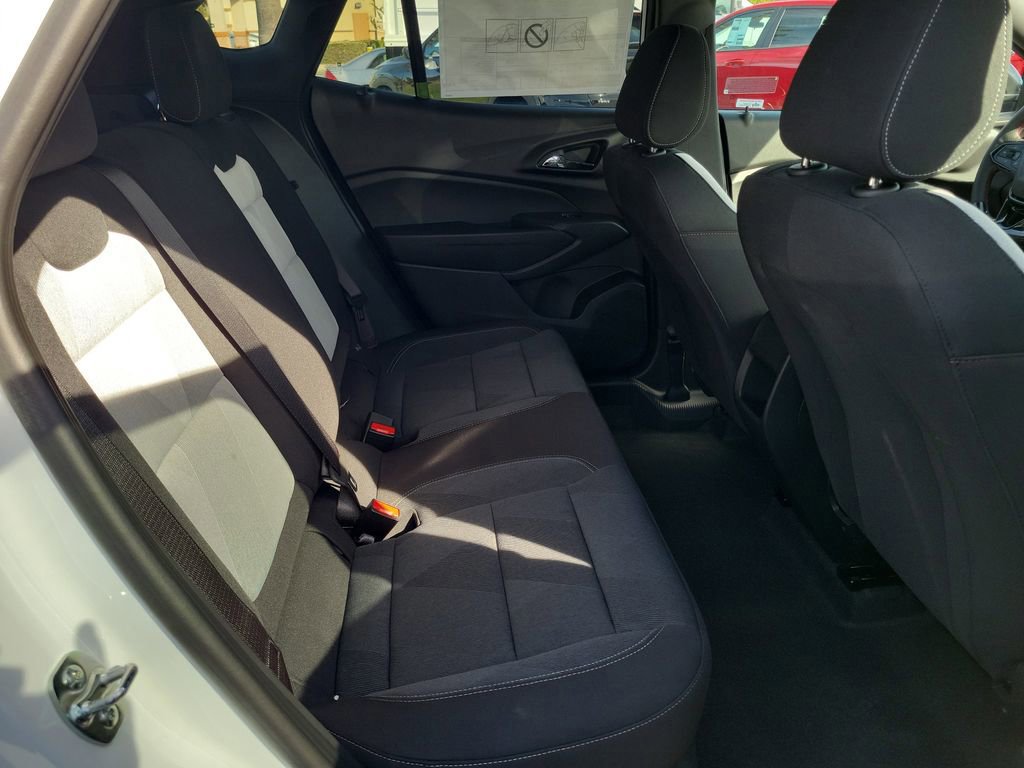 New 2026 Chevrolet Trax RS w/ Driver Confidence Package image 16