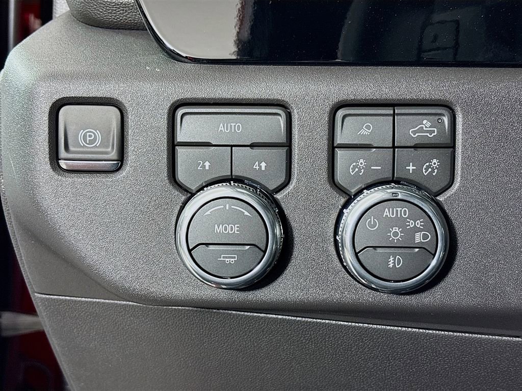 New 2026 GMC Sierra 1500 SLT w/ SLT Premium Plus Package image 8