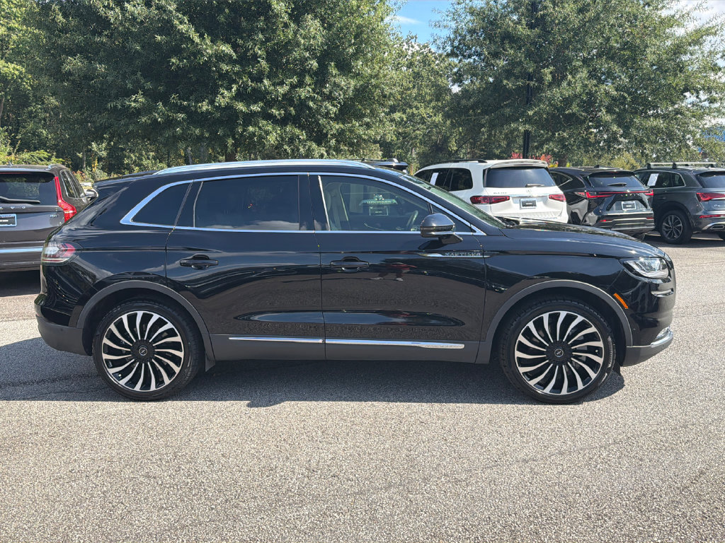 Used 2021 Lincoln Nautilus Black Label w/ Cargo Utility Package AWD/4WD image 8