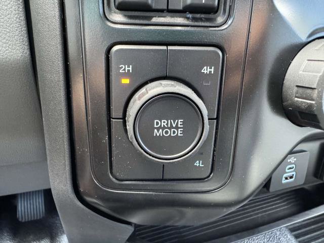 New 2026 Ford F550 4x4 Supercab Super Duty image 17