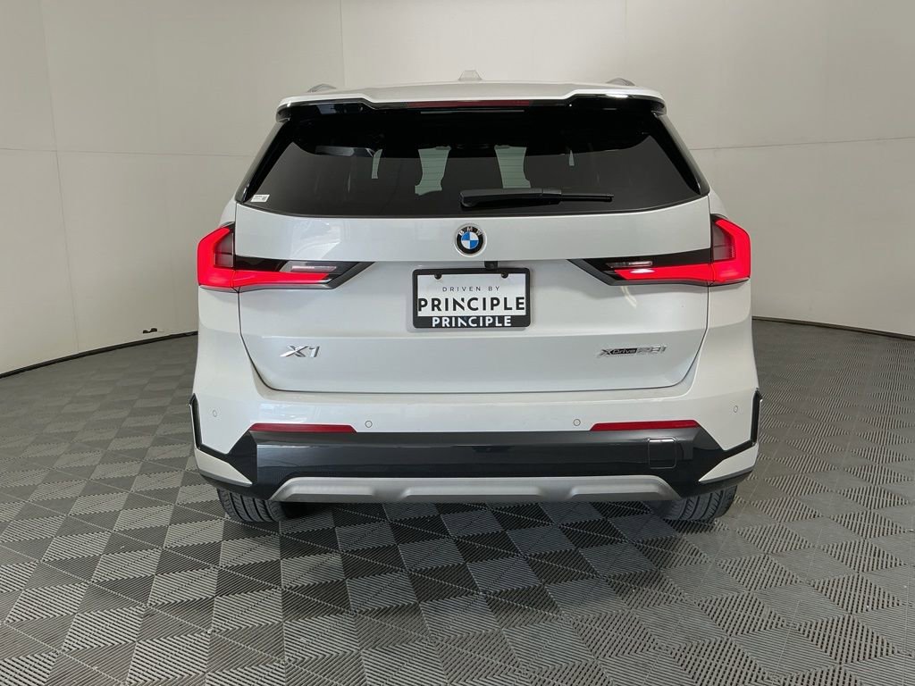 Certified 2023 BMW X1 xDrive28i image 6