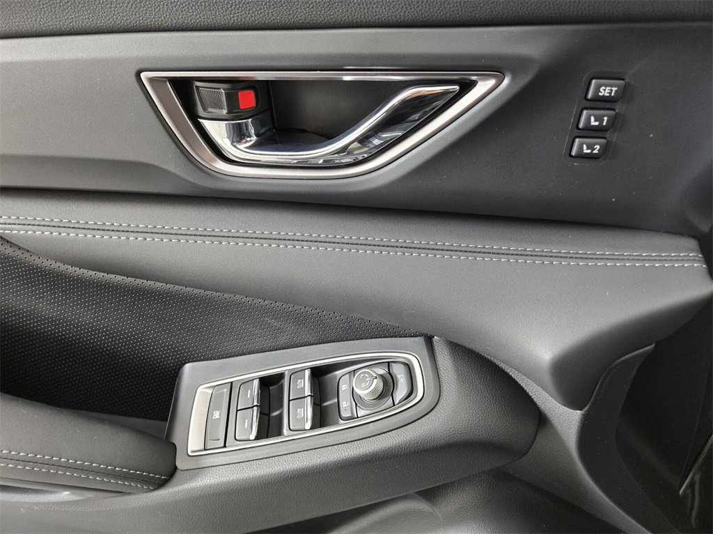 New 2026 Subaru Ascent Limited image 12